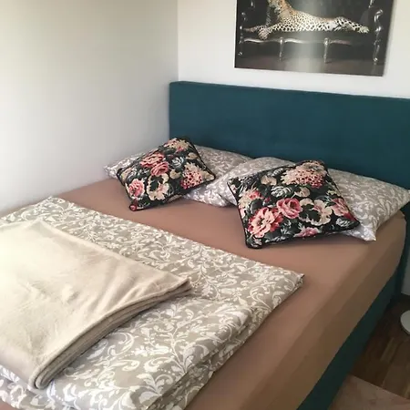 Apartment Zittera - Adults Only Innsbruck Esterno foto